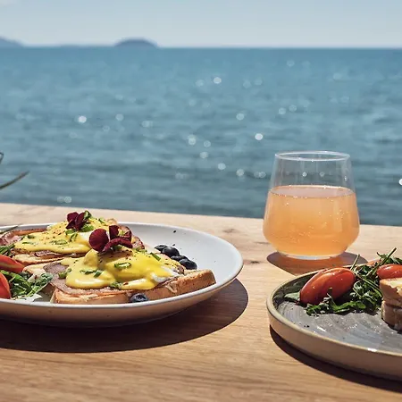 Sanpiero Island Laganas