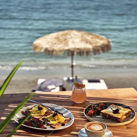 Apart Otel Sanpiero Island